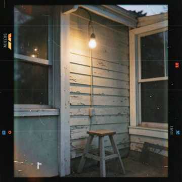 Porch Light Bounce