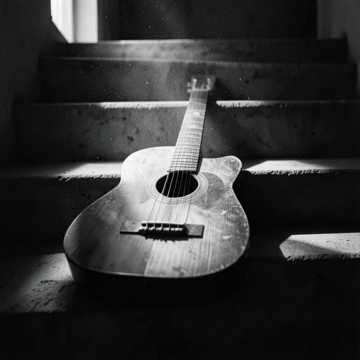 Echoes on a Midnight Pluck
