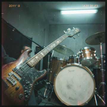Bass vs. Drum Blitz