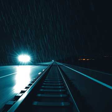 Midnight Crash, Sweet Thunder