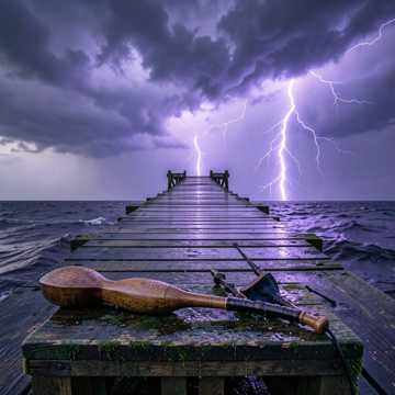 Thundering Dockyard Shaman