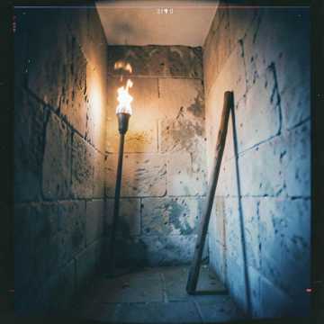 Stone‑Warden's Quiet Gloaming