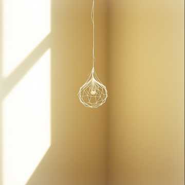 🎵 “Small and Not in Charge” 🎵       🫶🏼 Lysten