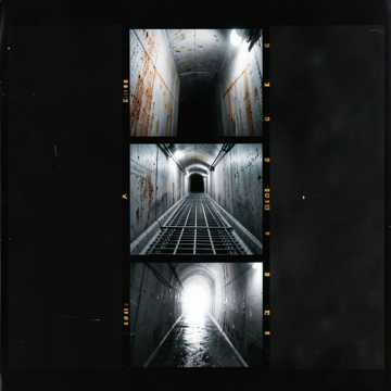 Steel Pulse in Tunnel